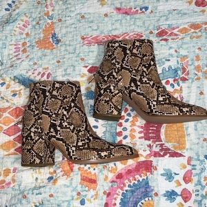 Steve Madden booties